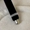 Coleção de Anéis de Metal Vazado com Renda de Alto Padrão Estilo Francês para Mulheres, Luxo Leve, Personalizáveis, Modernos, Tendência, Versáteis