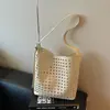 Bolso Cubo Retro Tejido de Gran Capacidad para Mujer 2026 Primavera Nuevo Versátil Textura de Alta Calidad Bolso de Hombro/Axila
