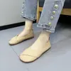 Sapatos femininos de comércio exterior transfronteiriços plus size, sapatos pretos de sola macia confortáveis e baixos para trabalho, sapatos femininos versáteis de calçar, sapatos para gestantes