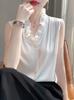 Camisa Blanca Estilo Francés para Mujer Diseño de Primavera y Verano Sentido del Diseño Estilo Extranjero Conocimiento Encaje de Oreja de Madera Cuello en V Sin Mangas Top
