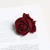 Flores de Rosa de Terciopelo Sintético Al por Mayor Proyecto de Boda Decoración Cabezas de Rosa Material Hecho a Mano Caja de Regalo Cabezas de Flores Decorativas