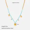 Collar de cuentas azules para mujer con un colgante de corazón y mariposa dorados, cadena para la clavícula con un diseño único que no se decolora