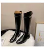 Botas de jinete largas para mujer para otoño e invierno, estilo nuevo, punta redonda, tacón grueso, botas altas, suela gruesa, botas largas con hebilla metálica de pedrería