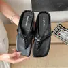 Sandalias Planas Versátiles de Verano para Exteriores 2026 Nuevo Estilo Cuadradas Francesas Chanclas Sandalias para Exteriores de Suela Gruesa