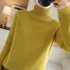 Diseño de nicho con manga raglán de manga larga, hombros descubiertos, alto estilo otoño-invierno, con cuello, camisa base, nuevo top de capa interior