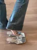Sandálias de salto anabela com bico quadrado e laço estilo francês para mulheres, novo modelo de verão 2025, estilo fada, adequadas para combinar com vestidos, com uma única tira e salto alto, para uso ao ar livre