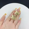 Estilo Coreano Super Hada Dulce Diamante Goteo de Aceite Lazo Amor Borla Pendientes Elegantes Lujo Ligero Sentido de Alta Gama Pendientes Delicados