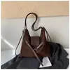 Bolso de Bloques de Color de Alta Calidad, Fresco y de Gran Capacidad, Nueva Llegada Otoño 2026, Mochila, Bolso de Hombro Simple para el Trabajo