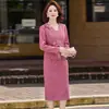 Vestido de madre, vestido bordado de dos piezas simulado, de longitud media, nuevo modelo 2026, vestido adelgazante para mujeres de mediana edad y mayores, adecuado para suegra