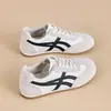 Zapatillas de entrenamiento alemanas amarillas para mujer 2026 nuevo resorte versátil retro Cortez ligeras zapatillas casuales zapatillas deportivas transpirables