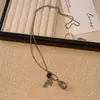 Novo Colar Longo com Pingente Redondo Estilo Chinês com Toque de Luxo, Nicho de Luxo Leve, Corrente Simples para Suéter Halter, Acessório de Corrente para Clavícula