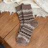 Meias de Lã Quentes e Grossas para Outono e Inverno para Mulheres, Meias Slouch de Inverno Fair Isle Retrô com Floco de Neve, Meias de Meia-Cana Cor Café Estilo Japonês