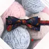 Corbata de moño casual floral para hombre Moda Nueva Corbata de moño de flor de anacardo Fabricante de corbatas de moño personalizadas para hombres y mujeres