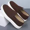 Zapatos de cuero para hombre transfronterizos, nuevo estilo de otoño, mocasines casuales versátiles sin cordones, zapatos de conducción transpirables de suela blanda de moda