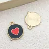Conjunto Misto de 30 Pingentes Alados de Coração Vazado Bicolor Preto e Branco em Liga de Esmalte Acessórios para Joias DIY