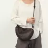 Bolso de Mujer 2026 Nuevo Modelo Otoño Invierno Bolso de Hombro Único Bolso Cruzado Bolso Pequeño Bolso Tejido Simple para Viajar