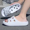 Chinelos de verão para casa antiderrapantes inodoros sapatos de hotel chinelos frescos para uso doméstico interno sandálias masculinas com furos que vazam secagem rápida femininas