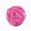 Corsage de Rosa Feito à Mão 5,5cm DIY Acessório de Cabeça de Flor de Rosa Acessórios de Vestuário Tecido de Cetim Corsage Tridimensional Feito à Mão