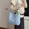 Bolsa Tote Grande Capacidade com Estampa de Laço Estilo Japonês Feminina Versátil para o Dia a Dia Bolsa de Ombro Único Estilo Preguiçoso Casual Bolsa de Axila