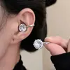 Manguito de Oreja de Circonita Super Brillante Mismo Estilo de Xu Yan, Clip de Oreja Versátil Sin Dolor de Personalidad de Nicho de Lujo Ligero, Temperamento de Socialité a la Moda