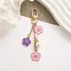 Cadena de Llaves Florcitas Lindas Flor de Cerezo Cadena Colgante para Taza de Agua Bolsa Coche Accesorios Colgantes Cadena de Llaves Colgante