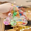 Mini Llavero Colgante Cabeza de Mickey con Arena Movediza Infundida en Aceite Lindo y Exquisito Decoración para Mochila Regalo de Vacaciones Al por Mayor