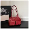 Bolsas da Moda Deste Ano 2026 Nova Moda Feminina de Verão Versátil Pequena Quadrada de Mão Estilo Coreano Bolsa de Ombro de Celebridade da Internet