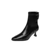 Botas de Invierno 2026 Estilo Coreano Temperamento para el Trabajo Adelgazantes Delicadas Versátiles Punta Cuadrada Pequeña Tacón de Aguja Elásticas que Abrazan la Pierna Botines de Tobillo para Mujer