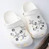 Hebilla de zapatos con lazo plateado, accesorios para bricolaje, decoración de zapatos con agujeros extraíbles, accesorios de flores para zapatos de alta gama, hebilla