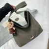 Bolso de Axila Coreano de Nicho para Mujer 2025 Otoño Nuevo de Moda Simple Bolso Cruzado de un Solo Hombro Bolso Tote de Gran Capacidad