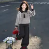 Conjunto casual de pantalones para niña, nueva colección otoño 2025, pantalones holgados de pierna ancha estilo coreano y sudadera elegante, atuendo de dos piezas