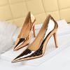 18249-1 Retro Europeos y Americanos Sexy Discoteca Tacones Altos Metal Piedra Patrón Stiletto Tacones Altos Boca Baja Punta Puntiaguda Zapatos