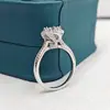 Anillo de Plata de Ley 925 Simple con Diamante Moissanita para Mujer Transfronterizo Transmisión en Vivo Lujo Ligero Moissanita Anillo Elegante Venta al por Mayor de Fábrica
