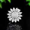 Broche de girasol con circonita, pin de flor de pétalos multicapa totalmente de diamantes, accesorio versátil para banquetes y desplazamientos, venta al por mayor