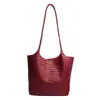Bolsa de balde trançada estilo coreano minimalista, nova coleção 2026, elegante e versátil para o dia a dia casual, grande capacidade, bolsa de ombro tote