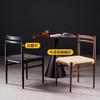Cadeira de jantar tecida com corda de madeira maciça nórdica, estilo silencioso doméstico, mesa e cadeira, encosto de log preto simples e casual, cadeira retrô