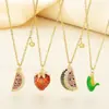 Diseño de verano serie de frutas full diamond sandía fresa maíz colgante cadena para la clavícula collar de diseño creativo en stock
