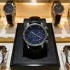 Nuevo Modelo Correa de Acero Inoxidable Cronógrafo de Seis Manecillas con Segundero Pequeño Movimiento de Cuarzo Reloj para Hombres de Negocios Esfera con Calendario Reloj del Fabricante