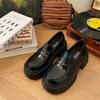 Zapatos de piel de punta redonda sin cordones de suela gruesa para mujer Primavera y Otoño 2023 nuevos versátiles mocasines negros retro Mori zapatos individuales