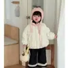 Chaqueta Acolchada Floral de Invierno 2026 para Niñas con Felpa Adicional Estilo Coreano para Bebé Ropa de Algodón Gruesa Elegante para Bebé Moderna