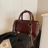 Bolso Pequeño Texturizado de Gama Alta para Mujer, Nuevo Bolso Cruzado Versátil Otoño e Invierno 2026, Bolso de Mano Cuadrado Pequeño a la Moda