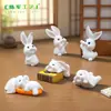 Paisaje en miniatura, figura linda de conejo zanahoria, adorables accesorios de decoración DIY para casa de muñecas, adornos en miniatura para escritorio