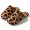 Pantufas com Estampa de Leopardo, Pantufas de Chão, Pantufas de Algodão Quentes, Pantufas Domésticas Transfronteiriças, Pantufas de Algodão Novo Tpr Espessas, Sapatos de Algodão