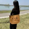 Bolsa No Tejida Logo Impreso Personalizado Bolsa para Ropa Bandolera Tienda de Ropa para Mujer Ecológica Cordón Hebilla Oculta Bolsa de Empaque