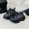 Tendência de Moda Infantil Tênis de Malha Pneu Dad Shoes Outono 2025 Novos Tênis Casuais Versáteis para Meninos e Meninas