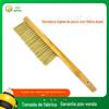 Conjunto de ferramentas de apicultura transfronteiriça Amazon Cabo de madeira de cerdas duplas Varredura de abelha de cerdas de alta qualidade Escova de abelha Ferramenta de abelha por atacado