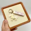 Llévate Riqueza Pronto Llavero Dorado Dibujo Animado Zodiaco Chapado en Oro Colgante de Caballo Pequeño Versátil para Pareja Lindo Adorno Colgante Regalo