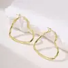 Fornecimento Transfronteiriço Novo Estilo Personalizado Temperamento Argola Lisa Brincos de Coração Brincos Europeus e Americanos Mais Vendidos Simples Brincos de Coração de Pêssego Brincos