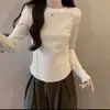 Camisa básica térmica de manga comprida justa com costelas que acentuam a cintura, padrão espinha de peixe escovado em ambos os lados, para mulheres