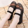 Zapatos de Tela de Verano del Viejo Beijing para Mujer, Zapatos de Malla, Zapatos de Abuelita Huecos de Suela Blanda, Zapatos de Mamá de Suela Plana Cómodos y Transpirables para Personas de Mediana Edad y Mayores